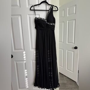 Elegant Black Evening Gown